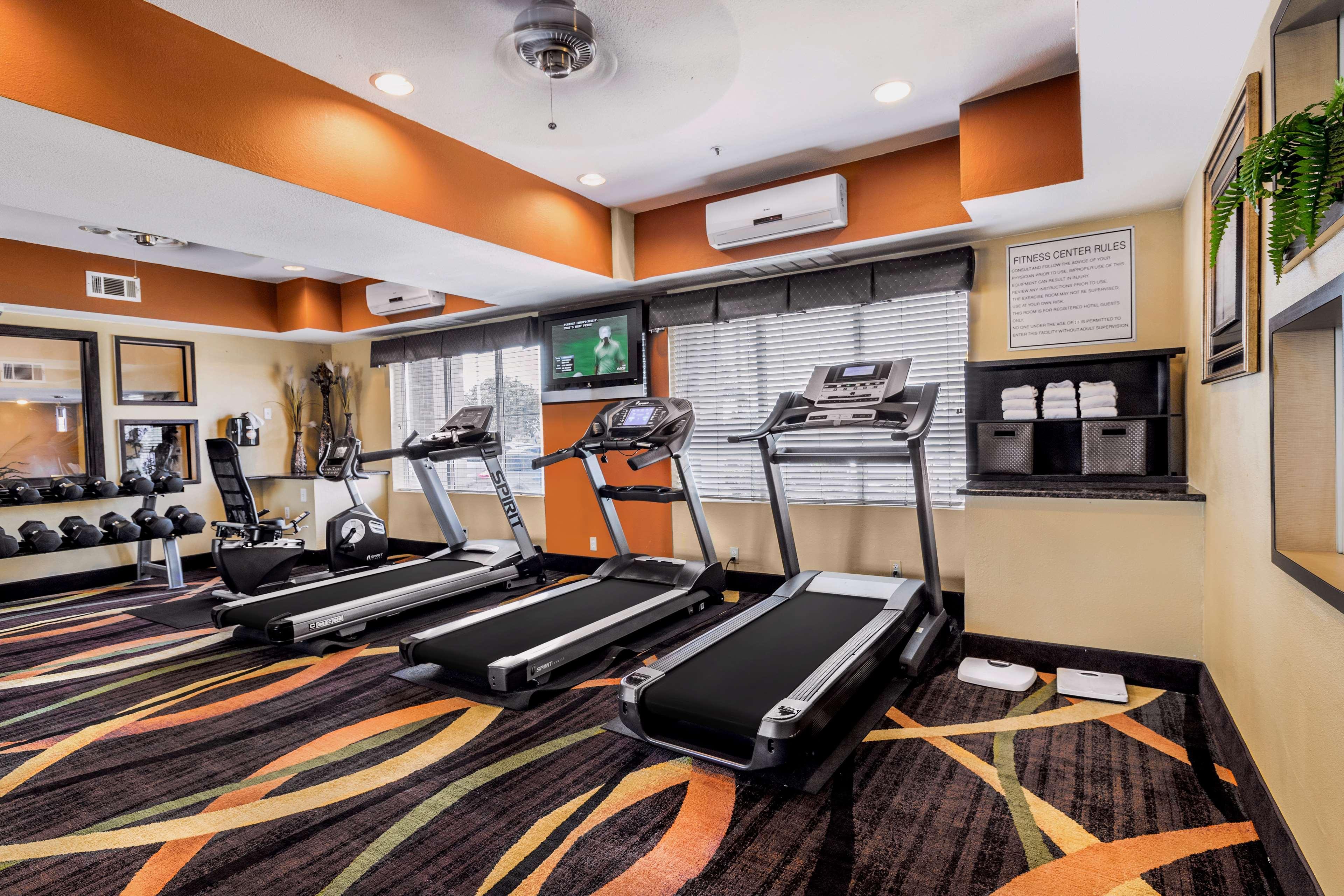 Best Western Plus Rockwall Inn & Suites Экстерьер фото