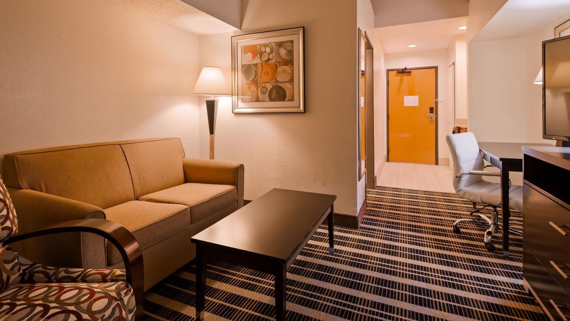 Best Western Plus Rockwall Inn & Suites Экстерьер фото